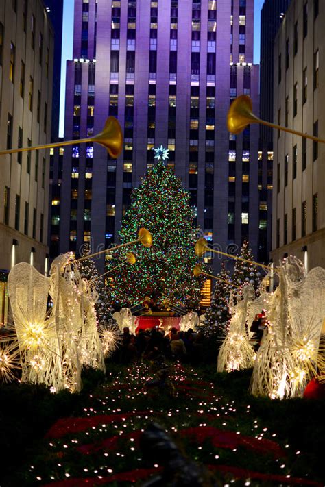 Christmas In New York Rockefeller Center Christmas Tree Editorial