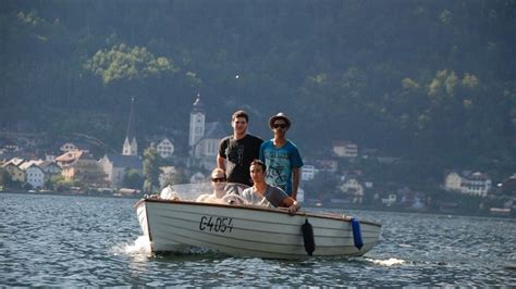 Cast Off Your Holiday In Hallstatt Austria