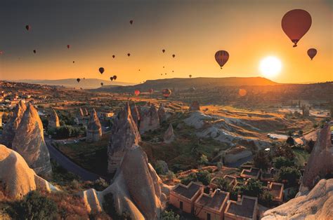 Magical Hot Air Balloons Await Guests In Turkeys Cappadocia After 5