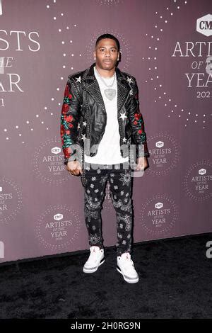 Nelly Attends The Cmt Artist Of The Year On October In