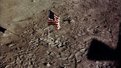Les Vidéos Des Premiers Pas Sur La Lune De La Mission Apollo 11 Restaurées Ladepechefr