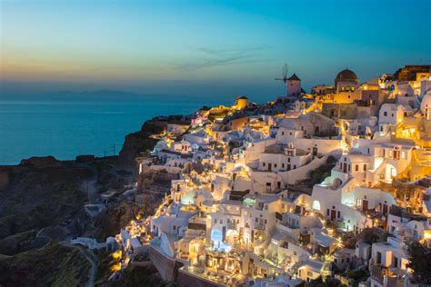 Explore The Town Of Oia A Full Guide Footsteps To Santorini