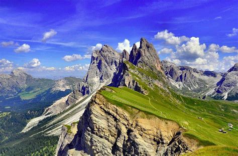 Odle Mountain Dolomites 28 Towns In Italy You Wont Believe Are Real