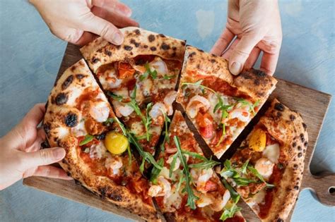 10 Most Popular Italian Pizzas Italian Street Kitchen