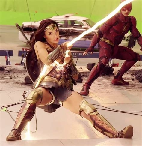 28 Surprising Justice League On Set Images Without Special Effects