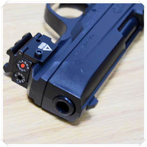Pistola Gamo Pt85 Blowback Laser A Co2 Semi Automática 45mm
