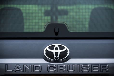 Land Cruiser Utility Commercial 2018 Current Toyota Uk Media Site