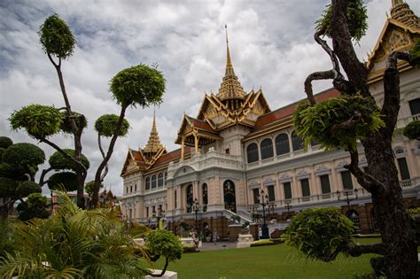 The Ornamental Architecture of Thailand | danandholly.com
