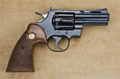 Colt Python Model Da Revolver 357 Magnum Cal Rare 3 Barrel Blue