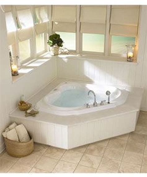 Decorations can easily become clutter in such a limited space. 20+ Totally Adorable Garden Tub Decorating Ideas | Corner ...
