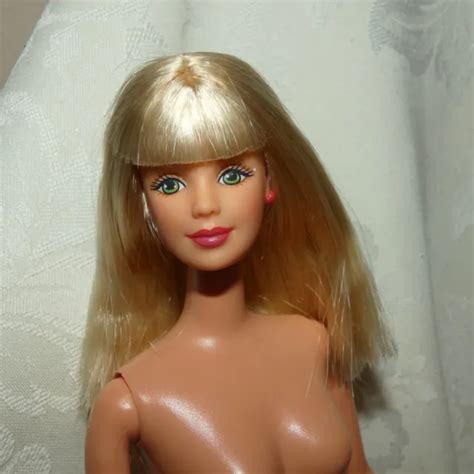 NUDE MATTEL BARBIE Doll Coca Cola Party Mackie Blonde Hair Bangs Green