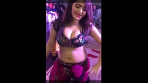 Punjabi Mujra Pakistani Wedding Dance Youtube