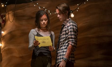 With judah lewis, samara weaving, jenna ortega, emily alyn lind. The Babysitter: Killer Queen Review | Den of Geek