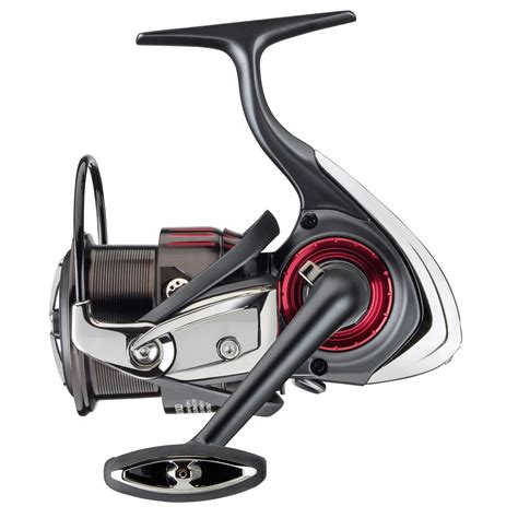 Daiwa Tournament Qd Left And Right Hand Feeder Fishing Reel Front