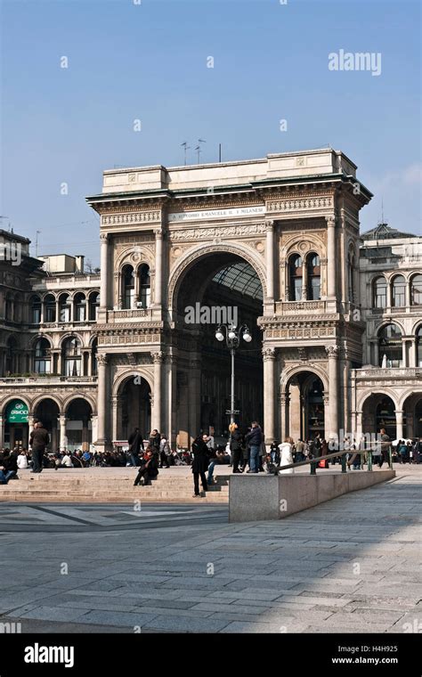 Vittorio Emanuele Ii Gallery 1865 Architect Giuseppe Mengoni Piazza