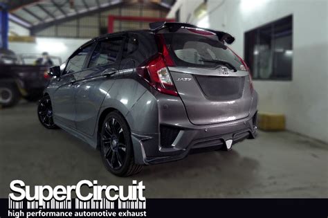 Kelihatan kalem tapi sesungguhnya honda jazz kelahiran 2016 milik fauzan hakim ini bermesin turbo loh. SUPERCIRCUIT Exhaust Pro Shop: Honda Jazz/ Fit GK5 Exhaust ...