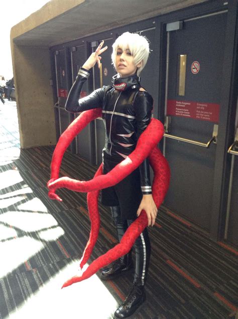 some tokyo ghoul cosplay from otakuthon 2015