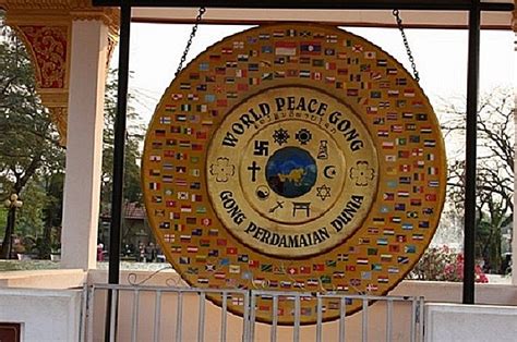 Cái Chiêng Hòa Bình Thế Giới Ở Thù Đô Laoworld Peace Gong In