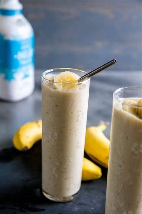 What are the ingredients in a banana smoothie? Roasted Banana Smoothie | LemonsforLulu.com