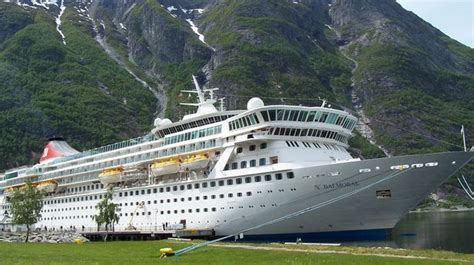 Cruise News Winter Storm Hercules Causes Havoc For Cruise Ship