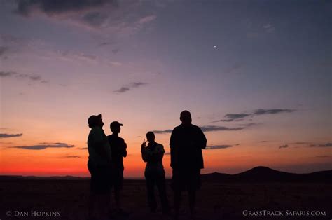 What Is A Safari Sundowner Grass Track Safaris