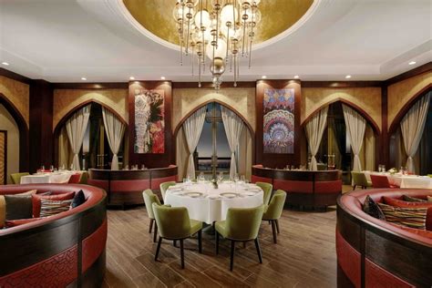 إستمتعوا بأفضل تجارب الطعام في فندق قصر الإمارات فندق قصر الإمارات