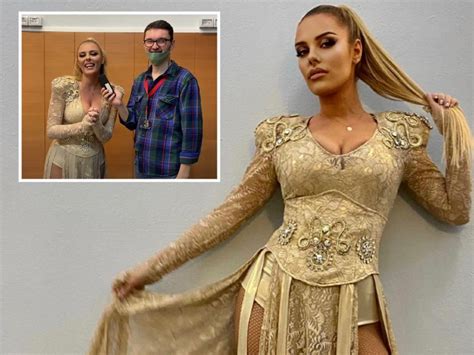 Anxhela peristeri is an established albanian singer, songwriter and model from the city of korçë in the east of the country. Anxhela Peristeri: "Karma" speaks about the things you do ...
