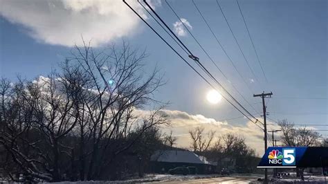 Hundreds Remain Without Power From Mondays Snowstorm