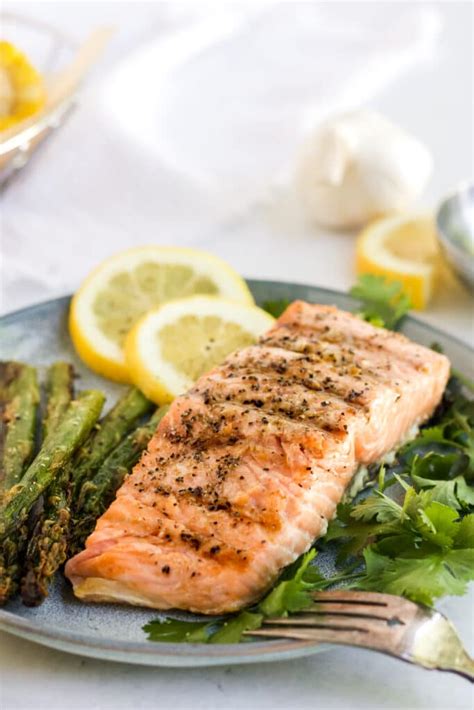 Quick And Easy Simple Simple Grilled Salmon Fresh Coast Eats