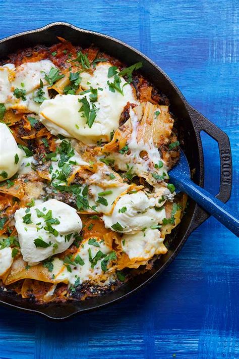 Simple One Pot Cast Iron Skillet Veggie Lasagna Recipe