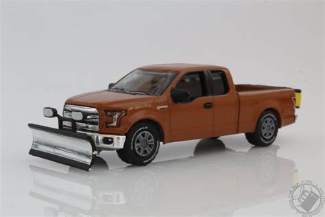 2015 Ford F 150 W Snow Plow And Salt Spreader 164 Scale Diecast Model