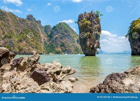 Ko Tapu A Landmark Large Limestone Rocks In Phang Nga Bay James Bond