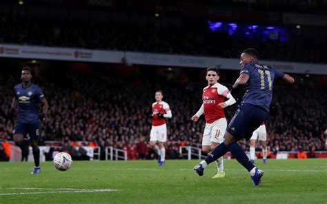 Become a free digital member to get exclusive content. Arsenal vs Manchester United Live Stream: Live Score ...