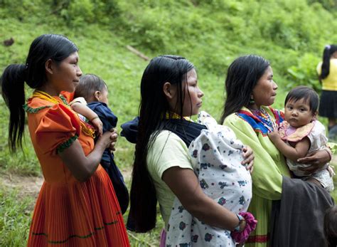 Mujer Indígena La Desigualdad De Género En Colombia