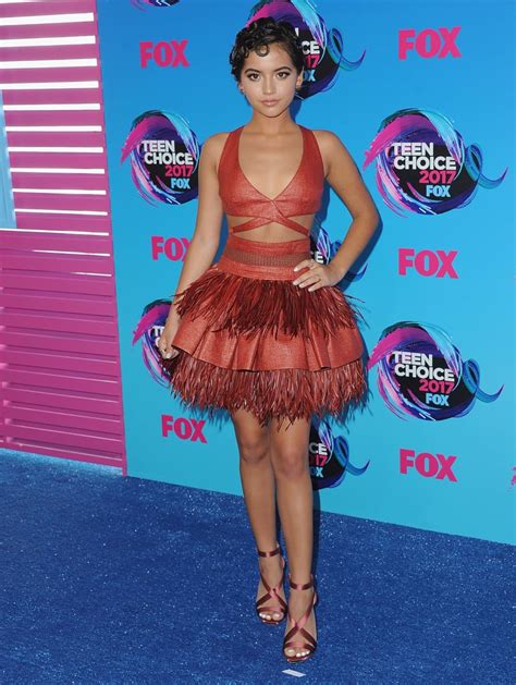 Isabela Moner Latinas At Teen Choice Awards 2017 Popsugar Latina