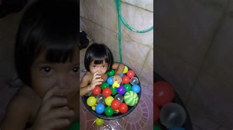 Vidio Anak Kecil Di Ewe Streaming Makin Mandiri Azriel Masih Anak