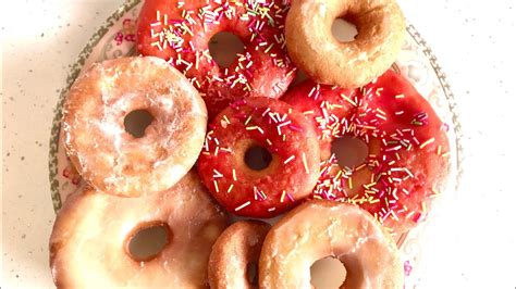 Mouth Watering Krispy Kreme Glazed Donut Recipe Without Yeast