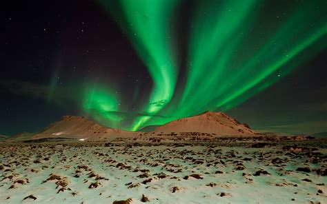 Hd Wallpaper Aurora Borealis Green Northern Lights Mountains Landscape