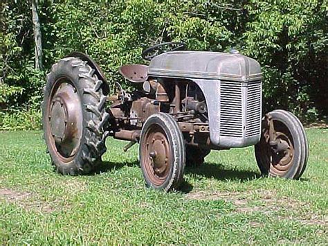 1939 9n Tractor 287th To Roll Off The Line All Original Including