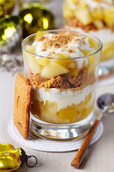 Trifle mit Apfel und Spekulatiusbrösel Rezept