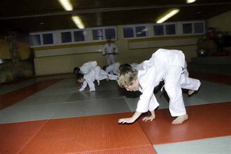 Für Kinder Judo Lektion 2 Einführung Zu Besuch Im Urwald Mobilesportch
