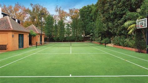 Need a court built, repaired or resurfaced? Melbourne auction market: Toorak tennis court smashes ...
