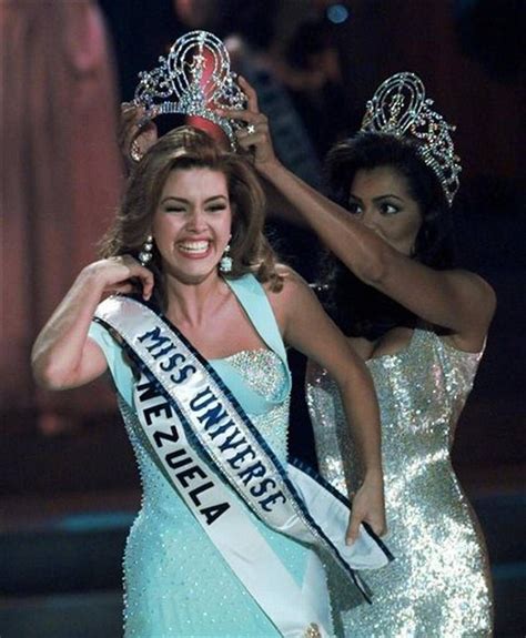 Archivo Foto De Archivo 17 De Mayo De 1996 De Miss Universo La