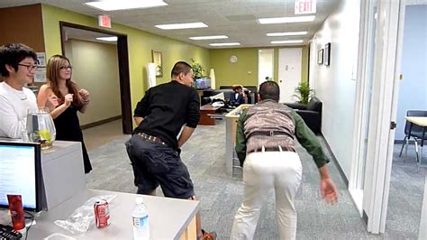 Polyair airspace g4 film, transparent, 8 x 8. fun with plastic packing air pillows - YouTube