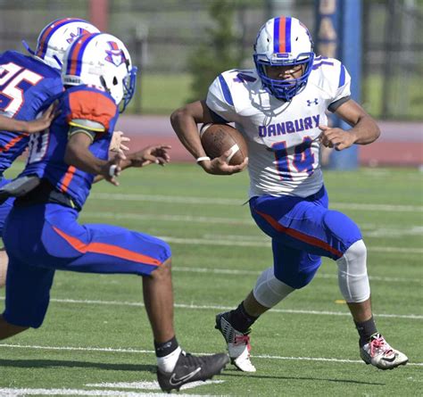 Football Path To Revival For Danbury Begins At Spring Game