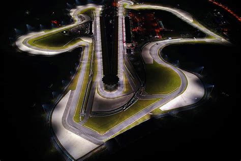 Malaysias F1 Circuit Lights Up For Night Races 8 Hours Of Sepang