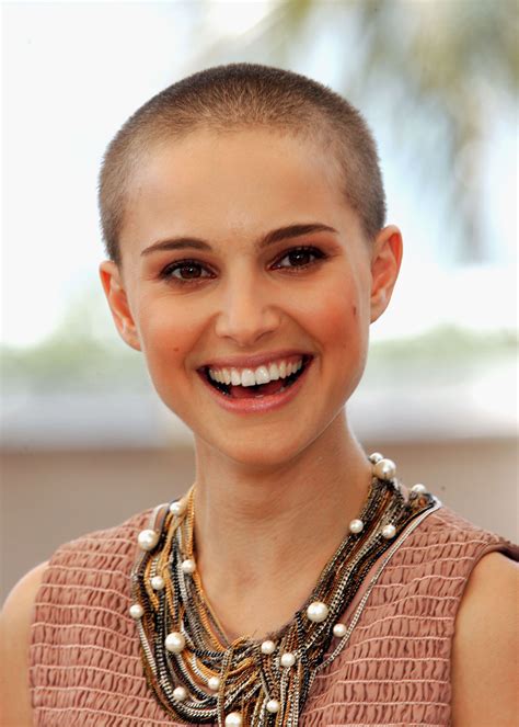 15 Famous Women Who Shaved Their Heads Bald Women Natalie Portman Shaved Head Shaved Head Women
