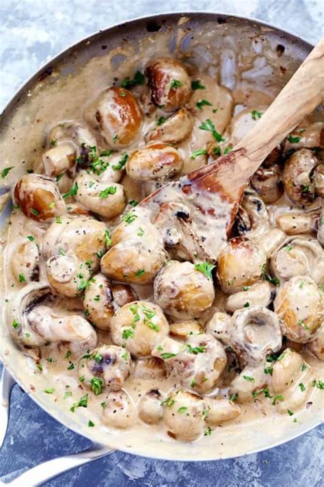 Creamy Garlic Parmesan Mushrooms The Recipe Critic