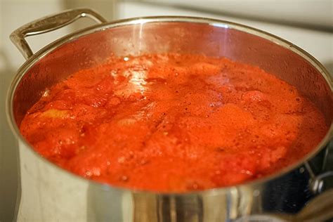 Canning Tomato Sauce Step By Step Lady Lees Home