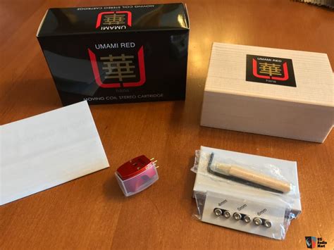 Hana Umami Red Stereo Moving Coil Cartridge LESS THAN 40 HOURS Photo